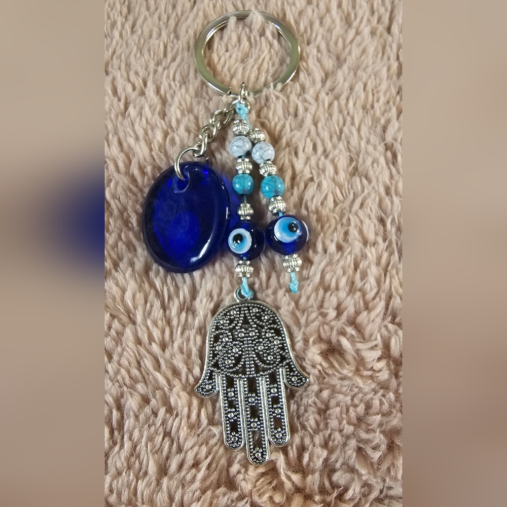 Hamsa Hand Blue Glass Evil Eye Keychain Purse Charm Spirituality Protection NWOT - Picture 3 of 5